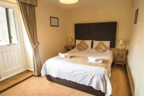 Cambrian Inn Tredegar Buitenkant foto